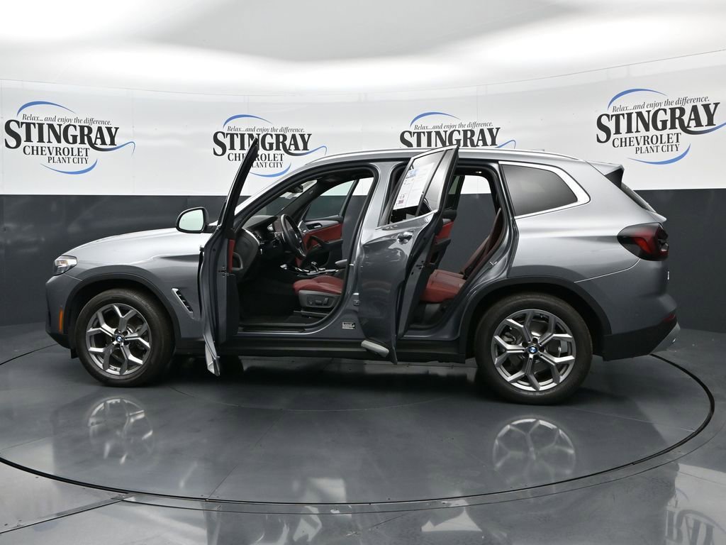Used 2024 BMW X3 xDrive30i w/ Premium Package image 28