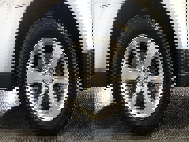 Used 2014 Subaru Outback 2.5i w/ Alloy Wheel Package image 18