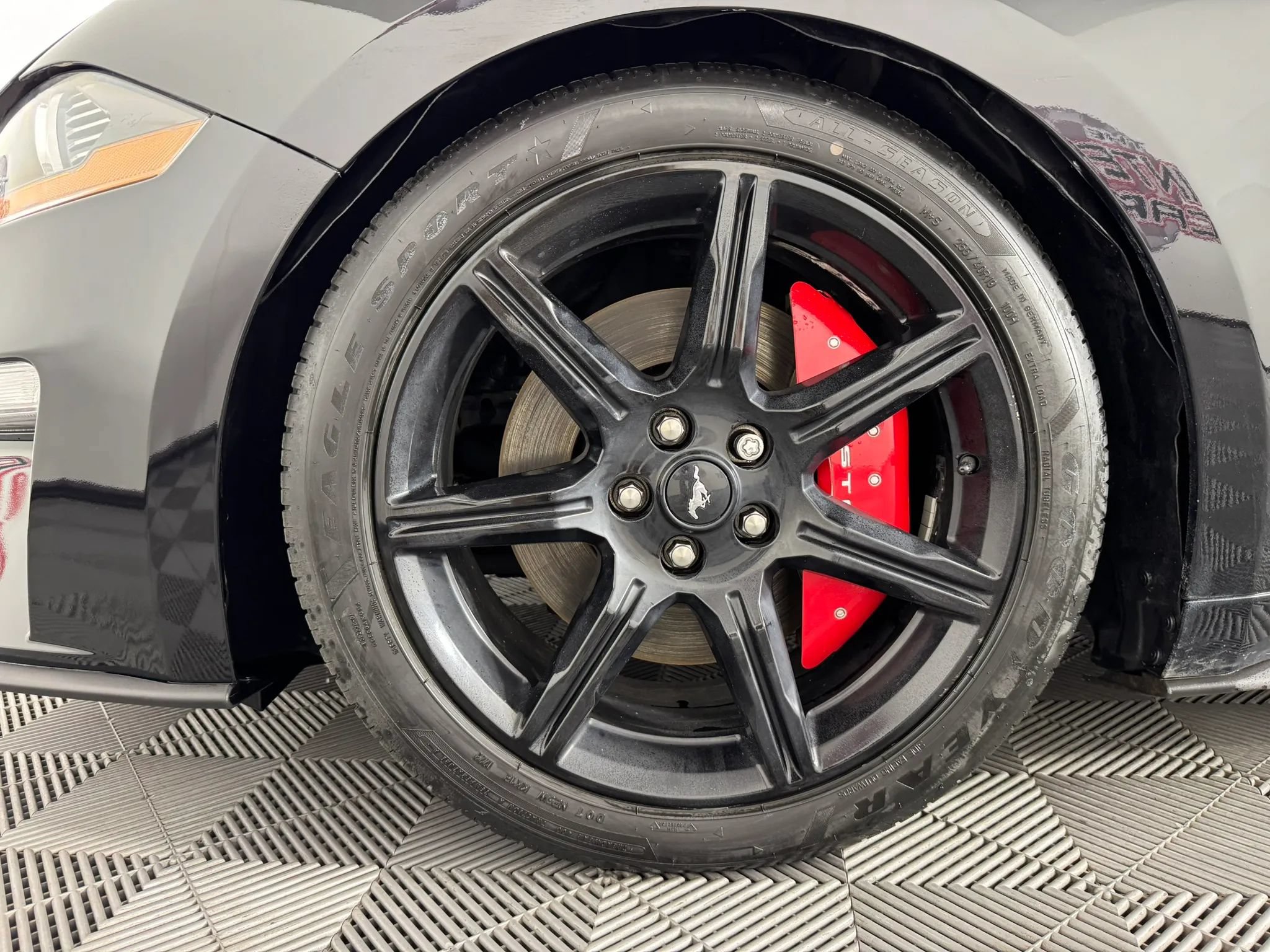 Used 2019 Ford Mustang GT Premium w/ Ford Safe & Smart Package RWD image 35