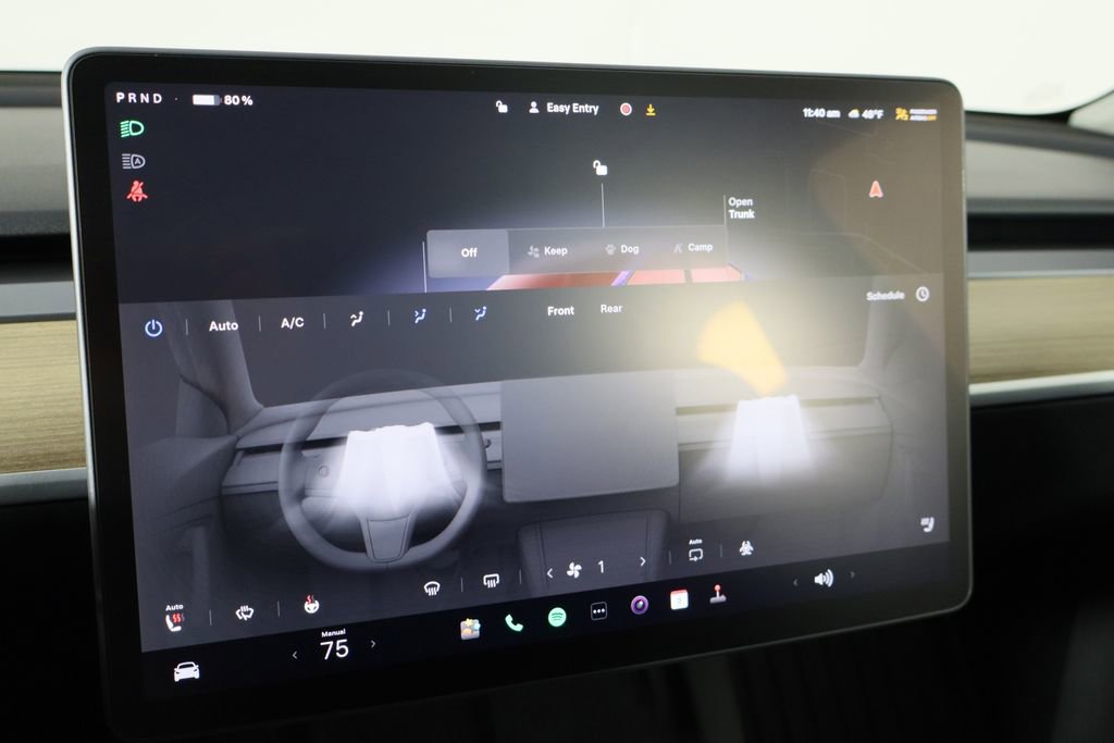 Used 2023 Tesla Model Y Long Range image 34