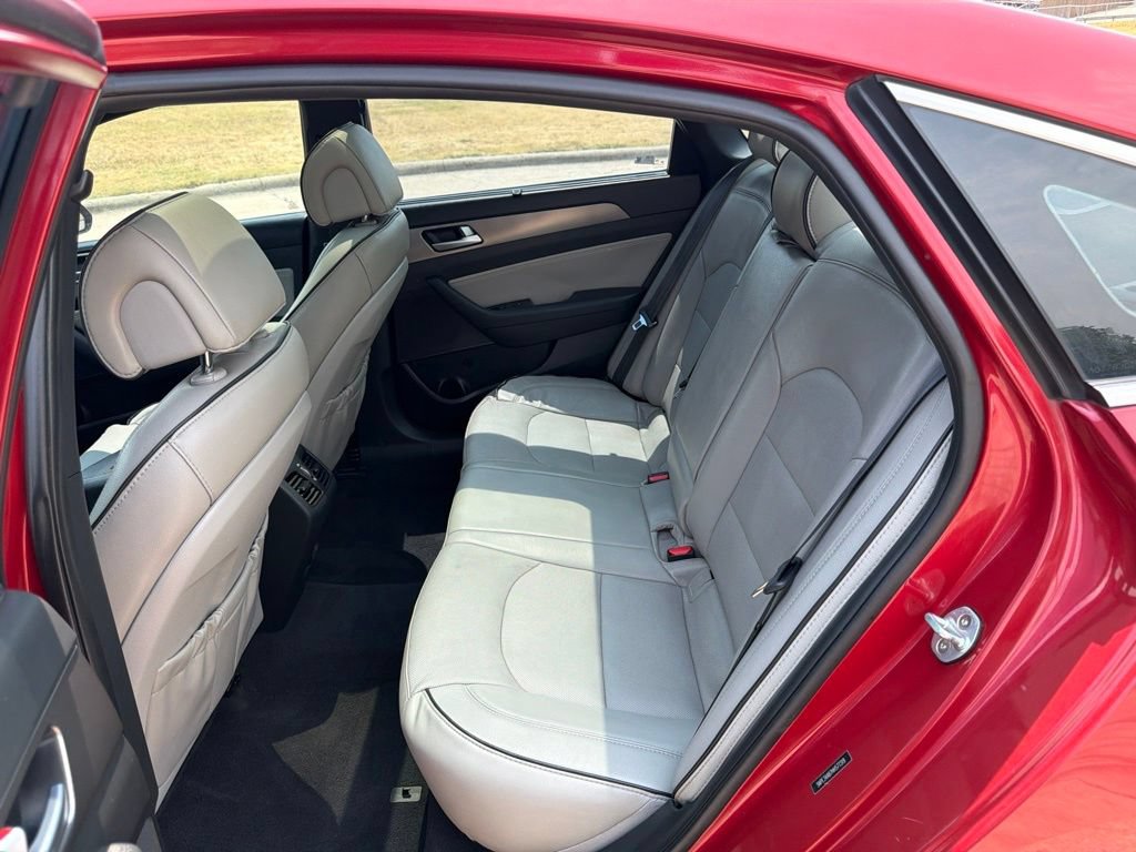 Used 2017 Hyundai Sonata Limited 2.0T FWD image 13