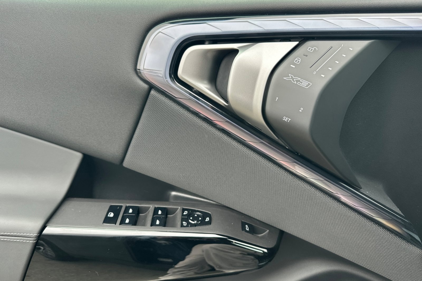 New 2026 BMW X3 xDrive30 w/ Premium Package image 8