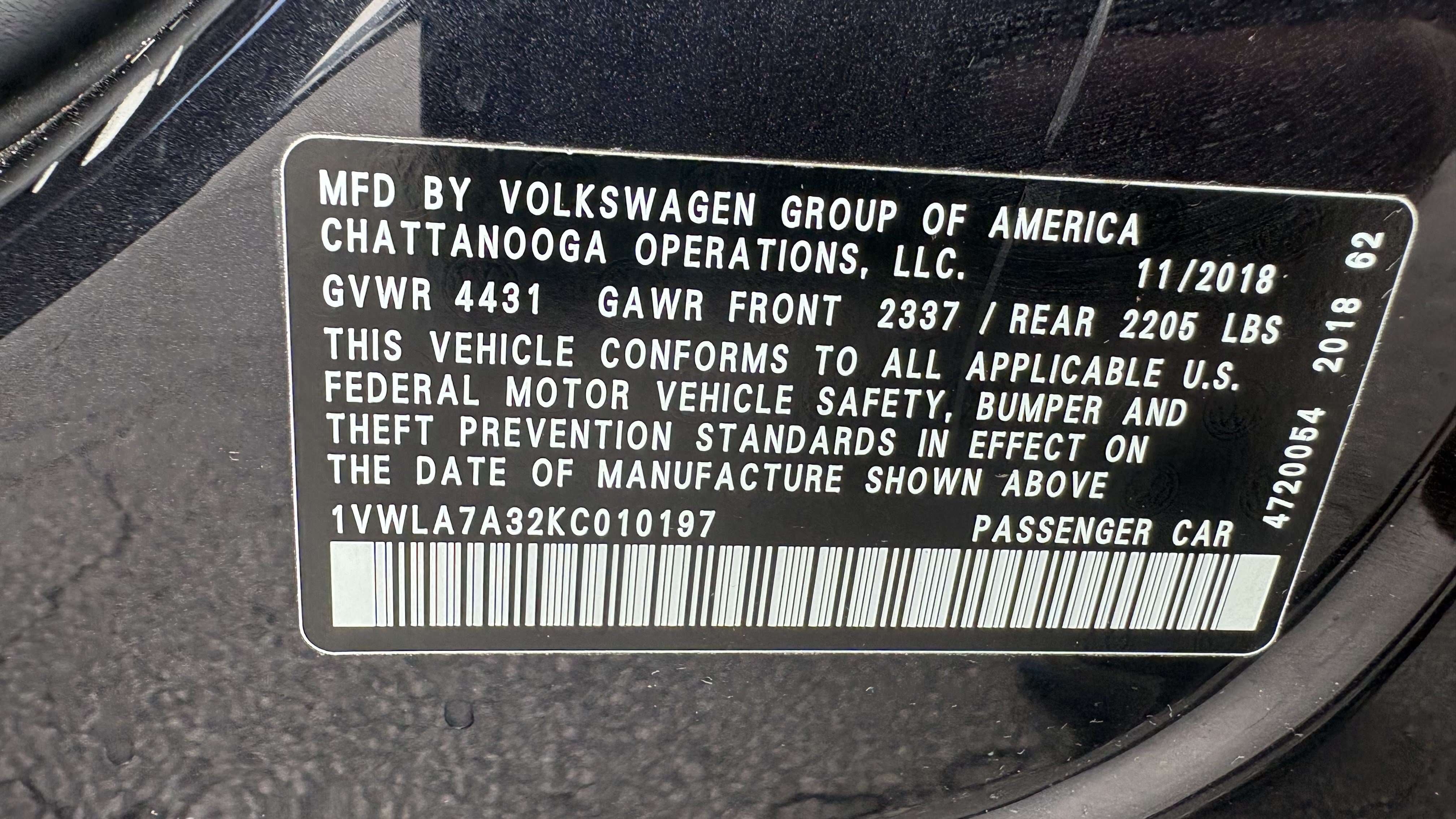 Used 2019 Volkswagen Passat 2.0T Wolfsburg w/ Wheels & Sunroof Package FWD image 34