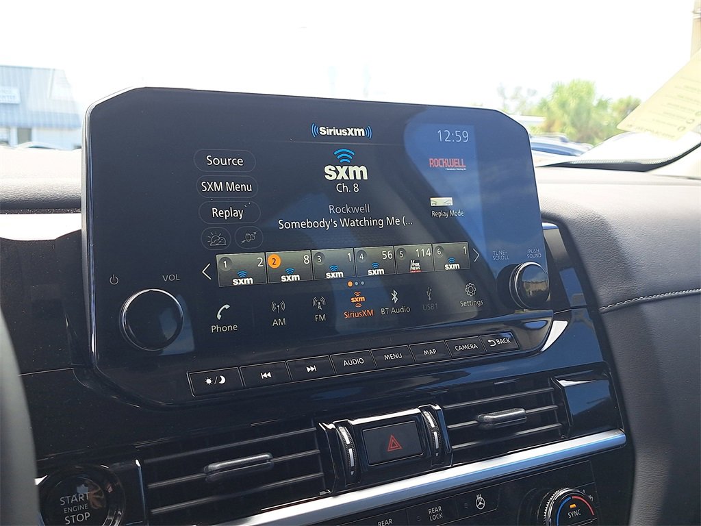 New 2025 Nissan Pathfinder SL image 11