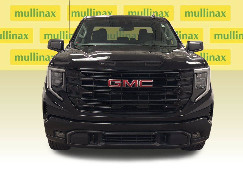 Used 2024 GMC Sierra 1500 Elevation AWD/4WD image 4