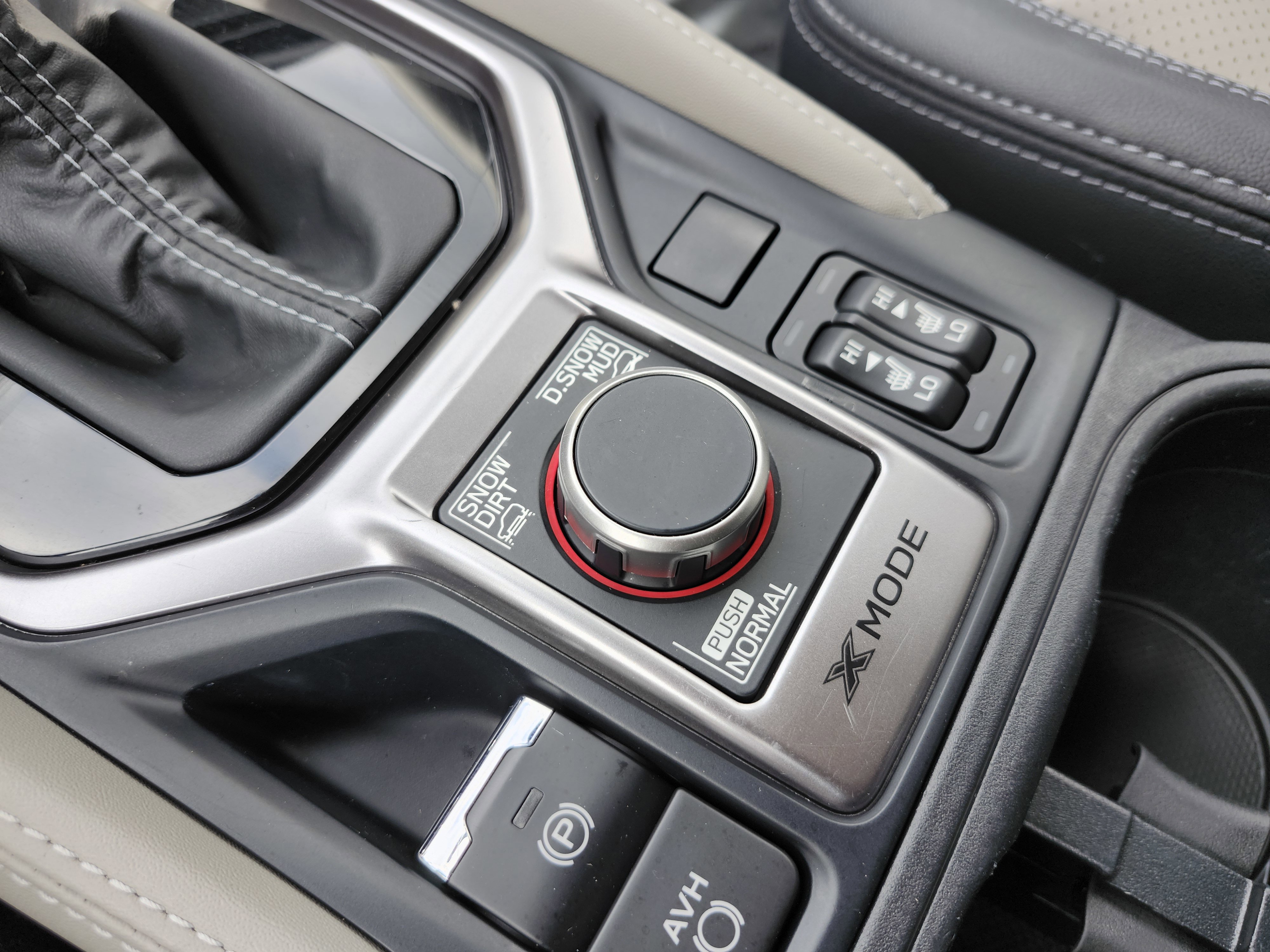 Used 2019 Subaru Forester Limited w/ Popular Package #3 image 12