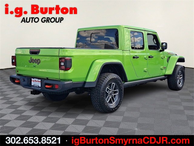 New 2025 Jeep Gladiator Mojave image 4