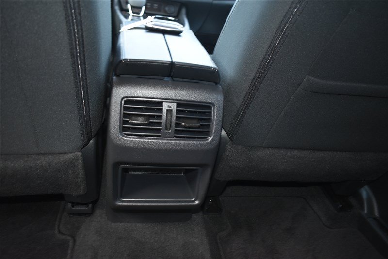 Used 2024 Nissan Rogue S AWD/4WD image 22