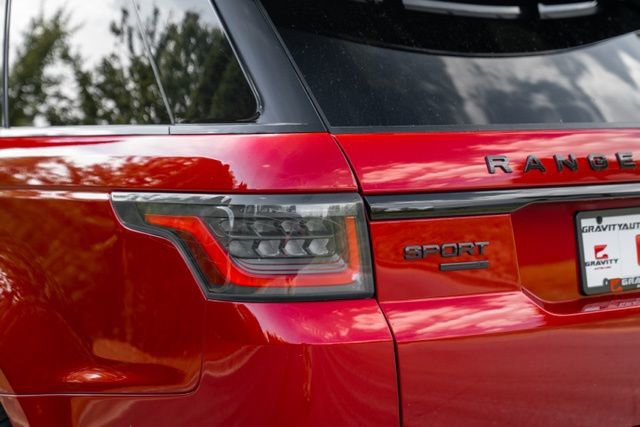 Used 2019 Land Rover Range Rover Sport SE image 15