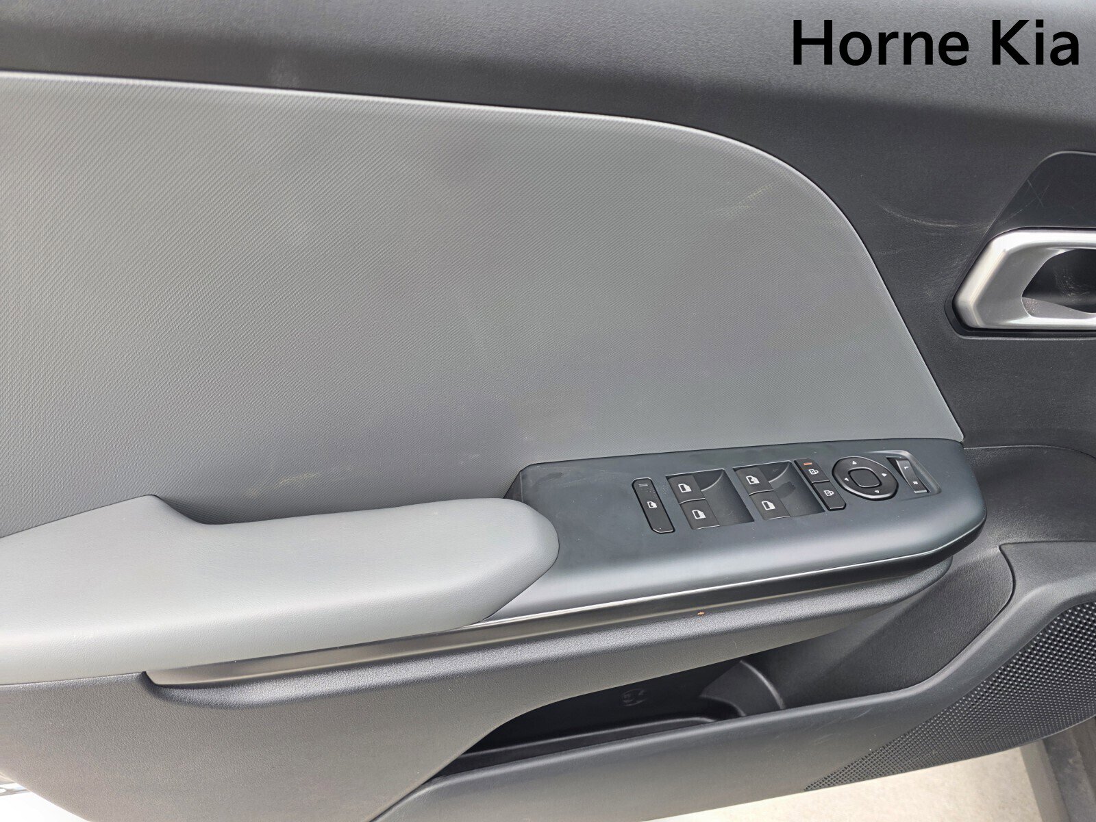 New 2026 Kia K4 LXS image 9