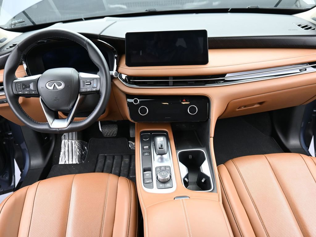 Used 2025 INFINITI QX60 Sensory w/ Vision Package image 13
