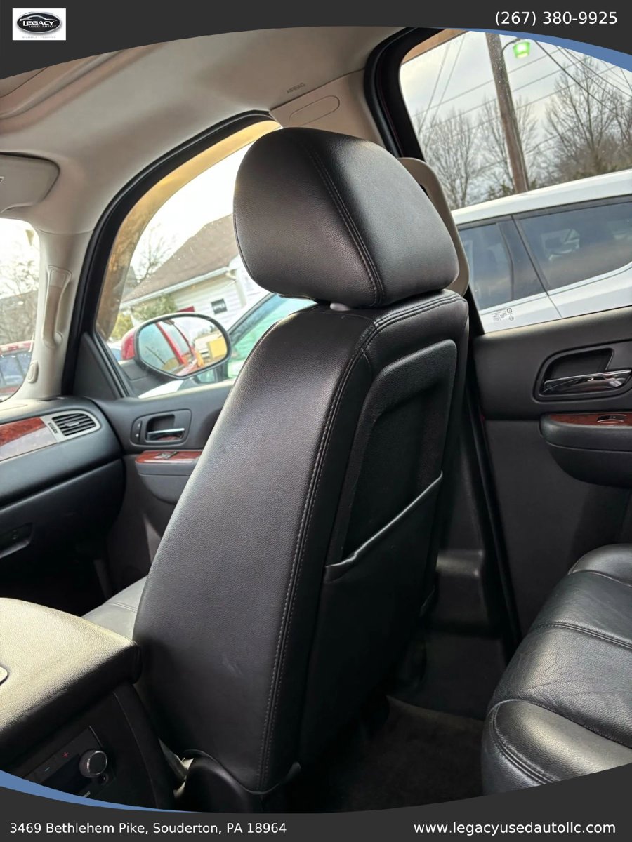 Used 2013 Chevrolet Suburban LT image 43