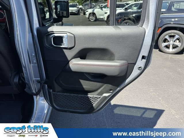 Used 2021 Jeep Wrangler Unlimited Rubicon AWD/4WD image 22