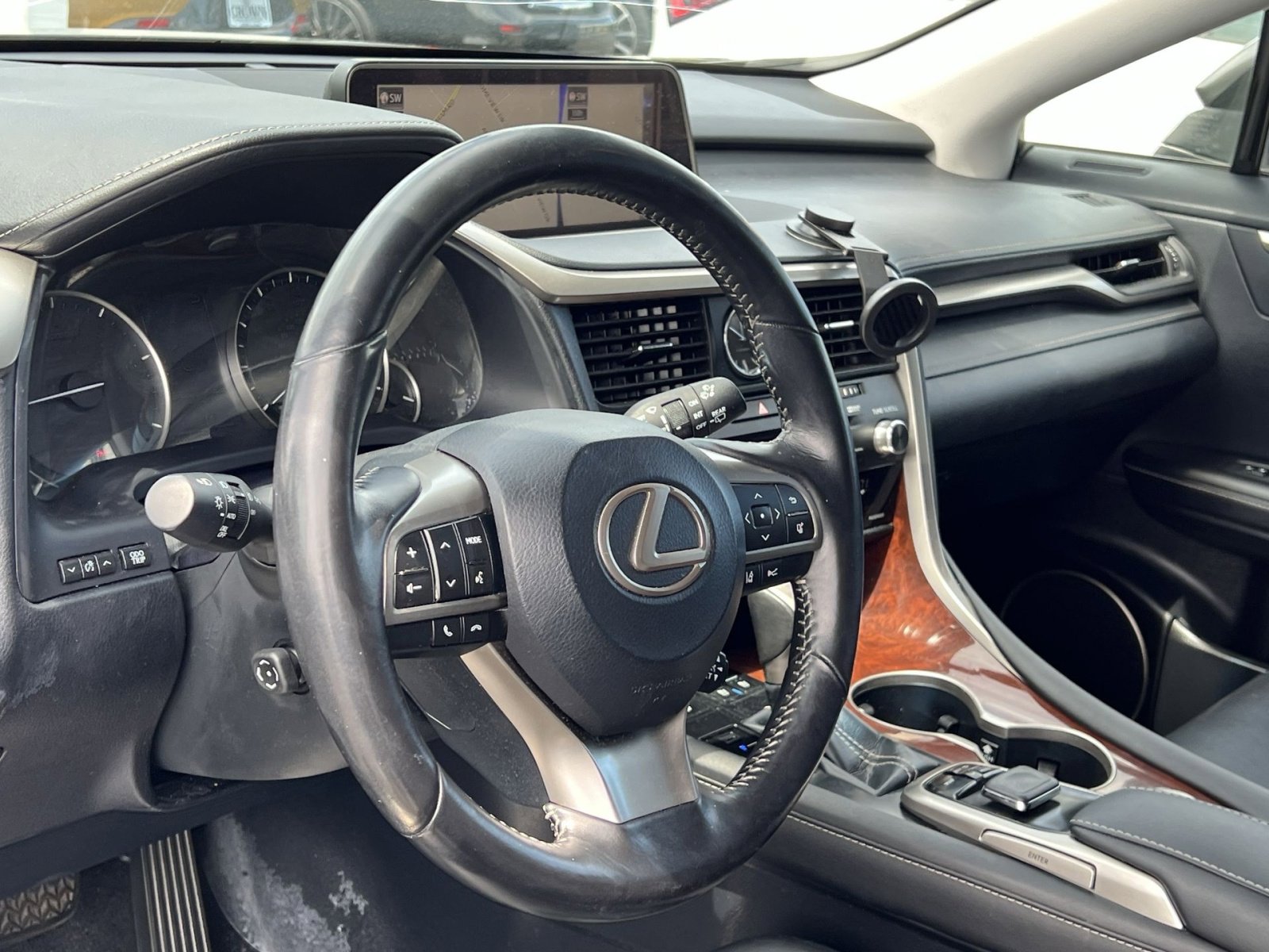 Used 2018 Lexus RX 350L AWD image 17