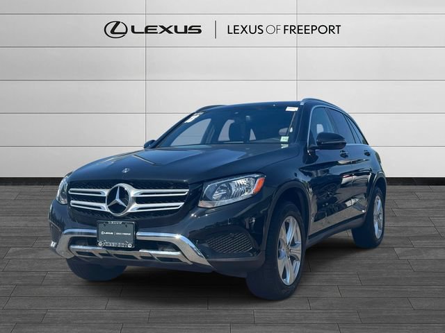 Used 2018 Mercedes-Benz GLC 300 4MATIC image 3