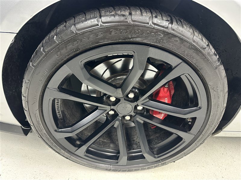 Used 2013 Chevrolet Camaro SS w/ SS Performance Package image 15