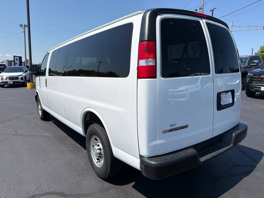 Certified 2023 Chevrolet Express 3500 LS RWD image 7