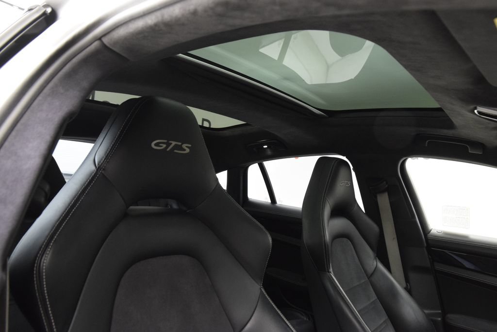 Used 2019 Porsche Panamera GTS AWD/4WD image 19