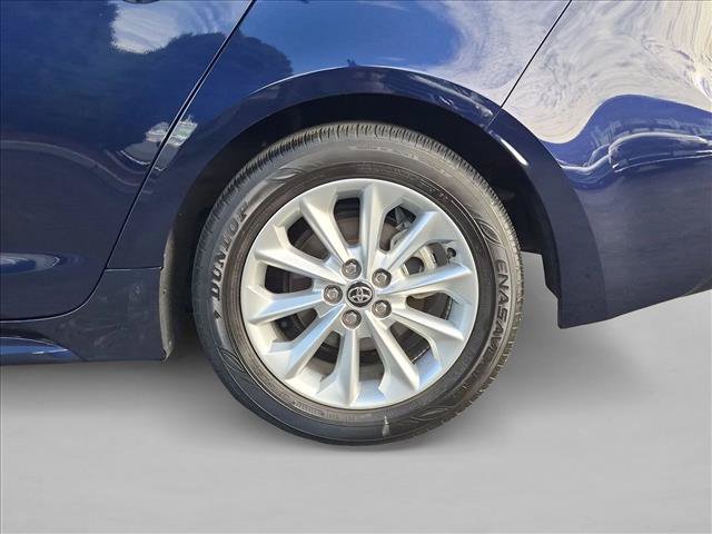 Used 2022 Toyota Corolla LE w/ LE Convenience Package FWD image 21
