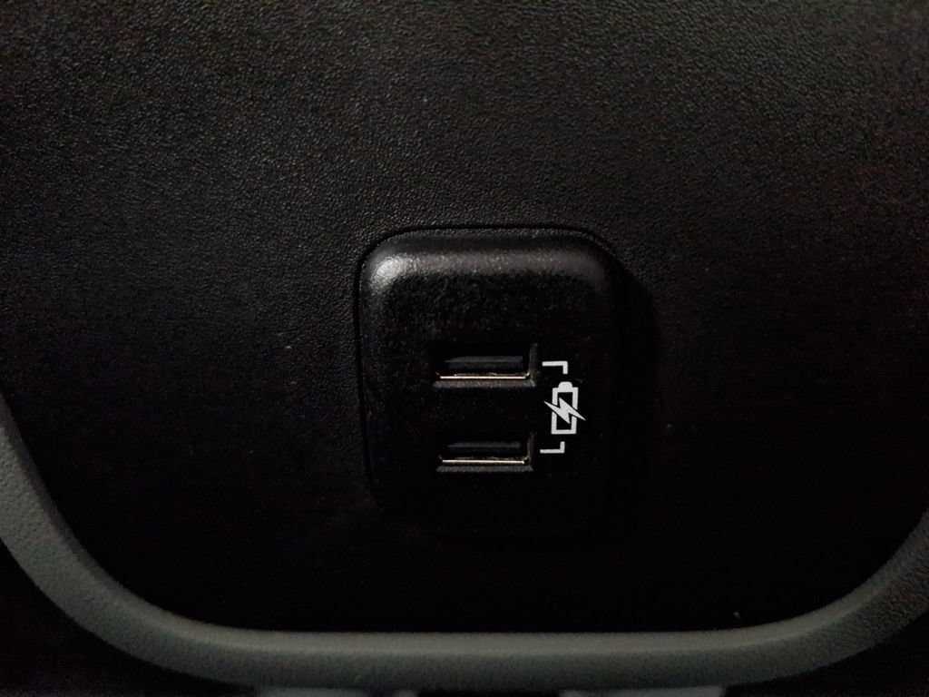 Used 2018 GMC Terrain SLT w/ Preferred Package FWD image 19