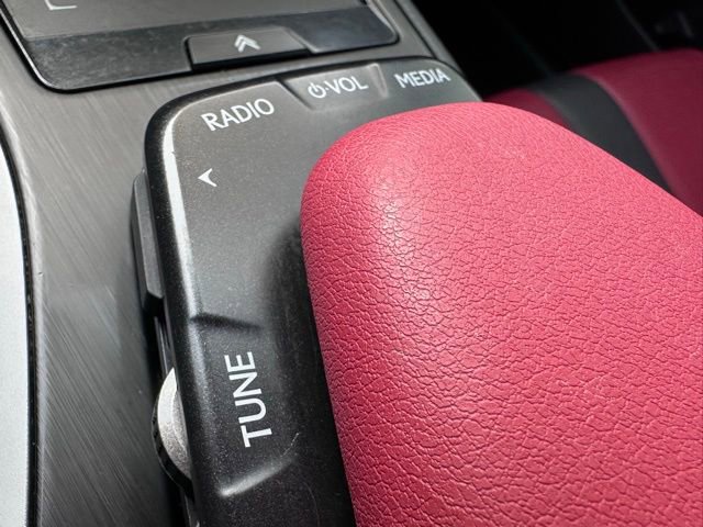 Used 2020 Lexus UX 250h F Sport w/ F Sport Premium Package image 21