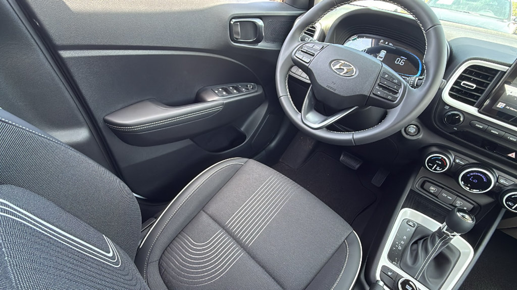 New 2026 Hyundai Venue SEL FWD image 14
