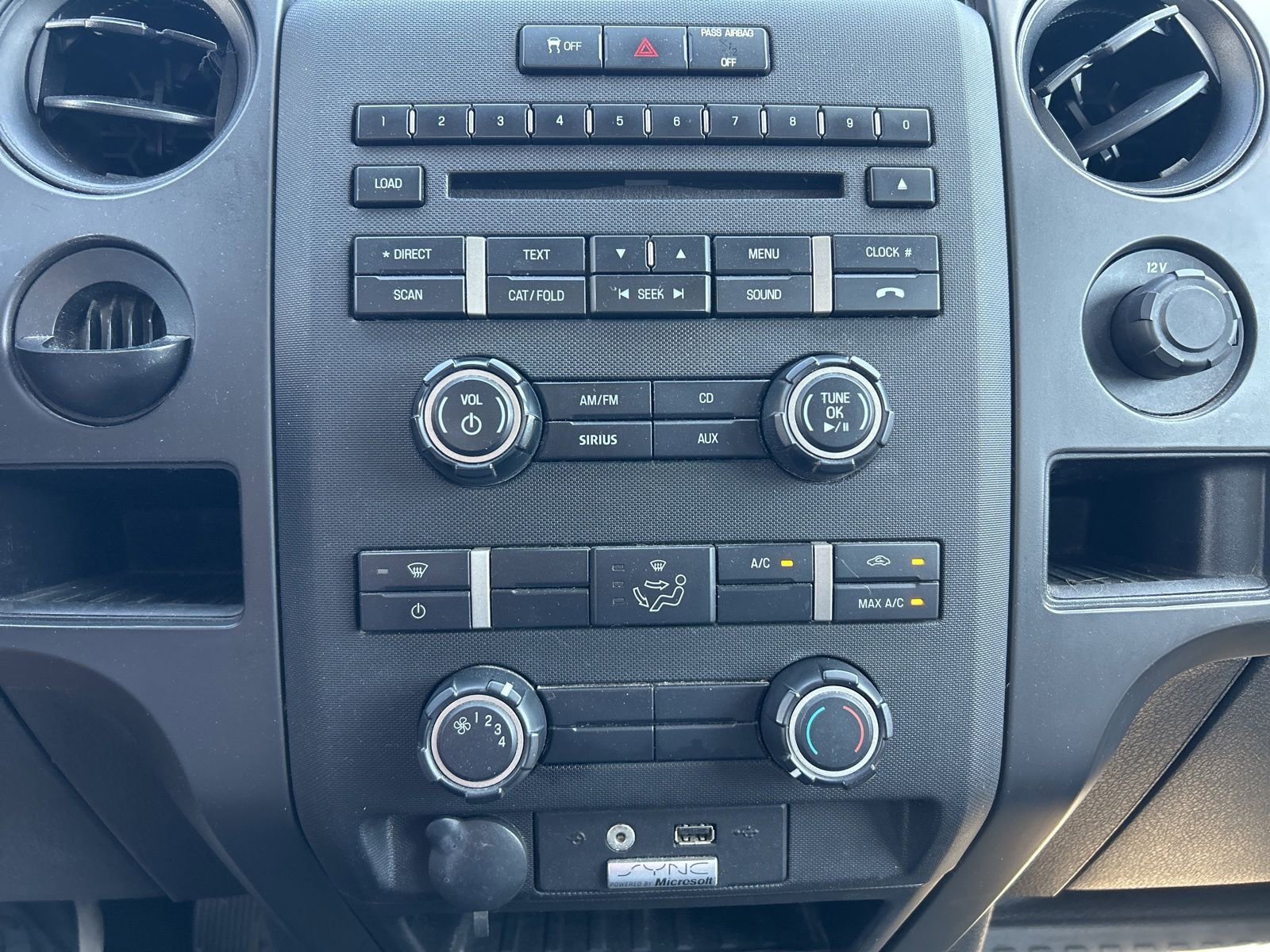 Used 2014 Ford F150 STX w/ Equipment Group 201A Mid image 19