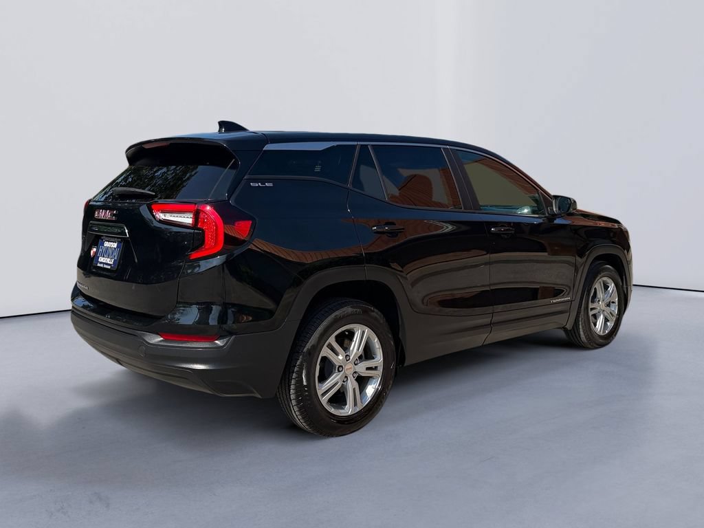 Used 2024 GMC Terrain SLE FWD video 3