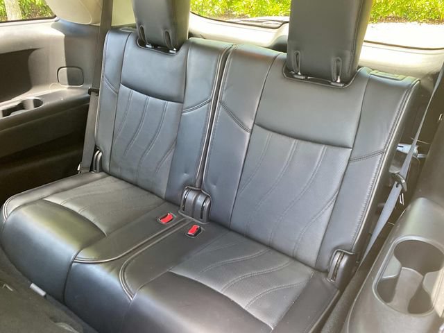 Used 2013 INFINITI JX35 AWD w/ Premium Pkg image 10
