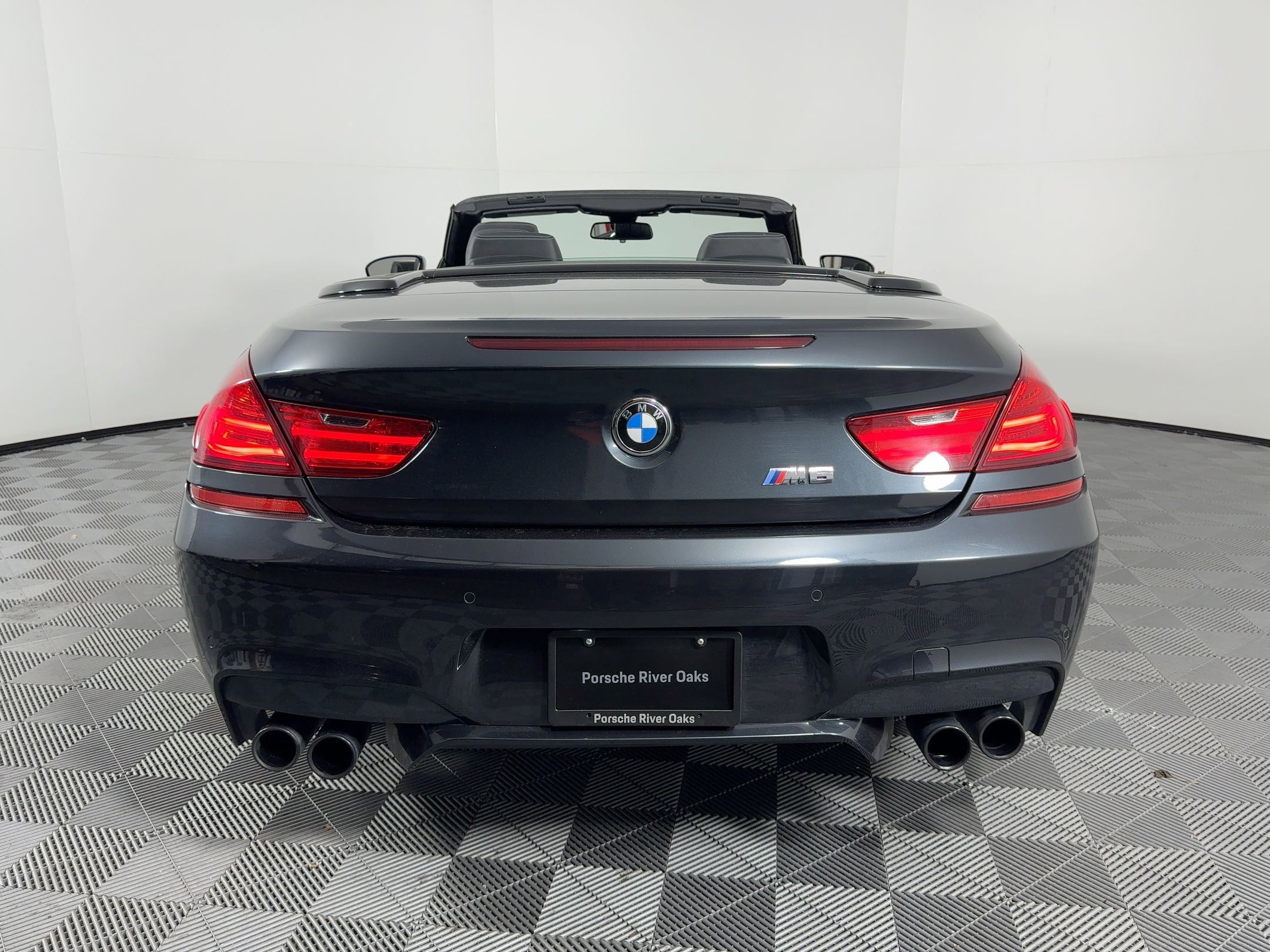 Used 2014 BMW M6 Convertible RWD image 10