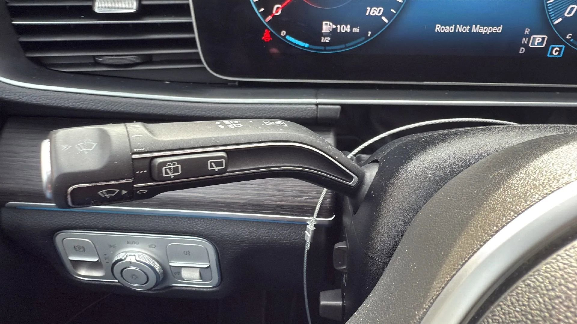 Used 2021 Mercedes-Benz GLE 350 4MATIC image 13