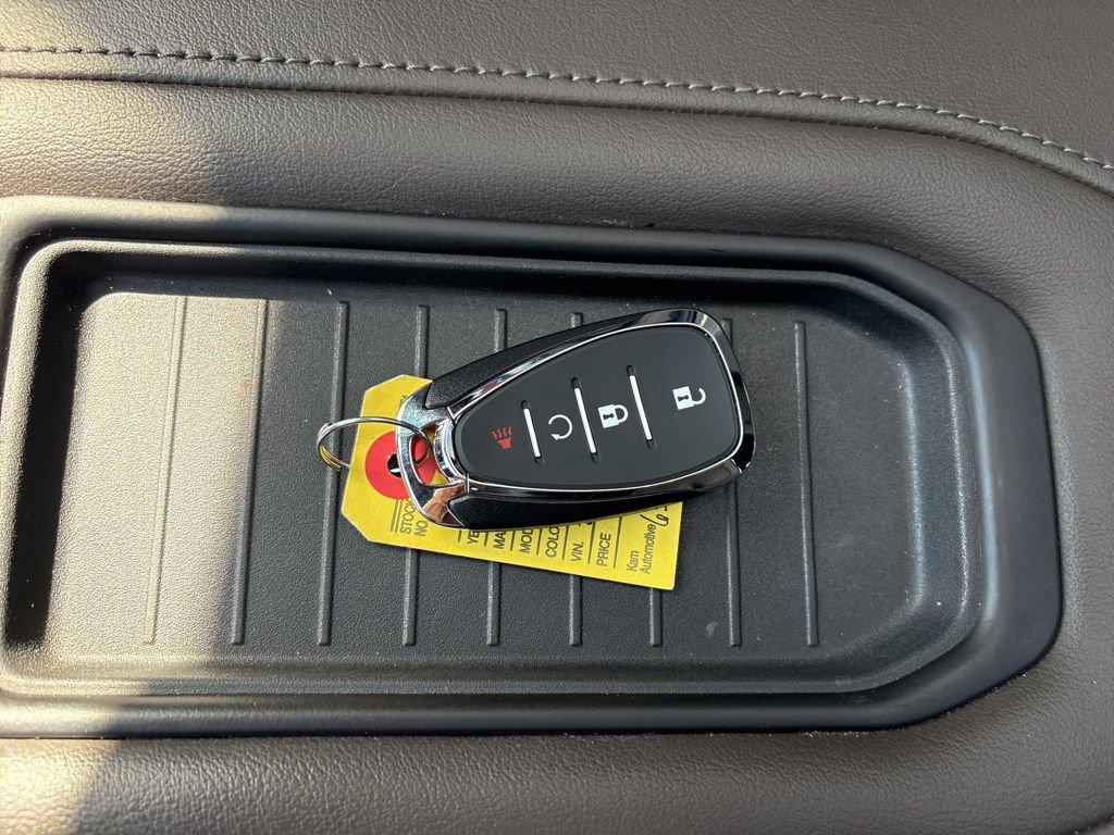 Used 2022 Chevrolet Suburban LT w/ LT Signature Package image 58