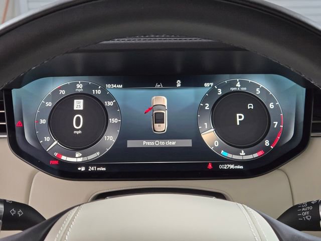 Used 2025 Land Rover Range Rover Long Wheelbase SE image 33