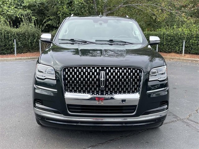 Used 2024 Lincoln Navigator L Black Label image 2