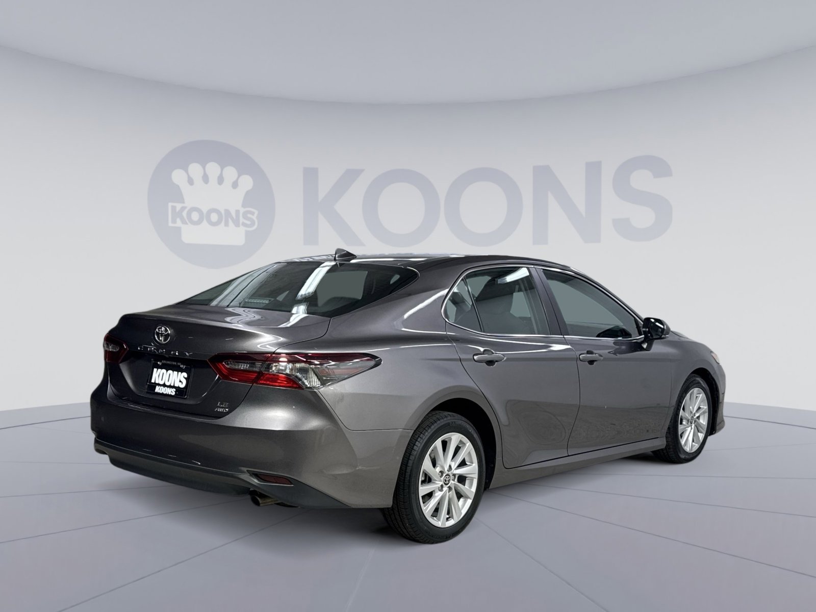Used 2024 Toyota Camry LE image 12