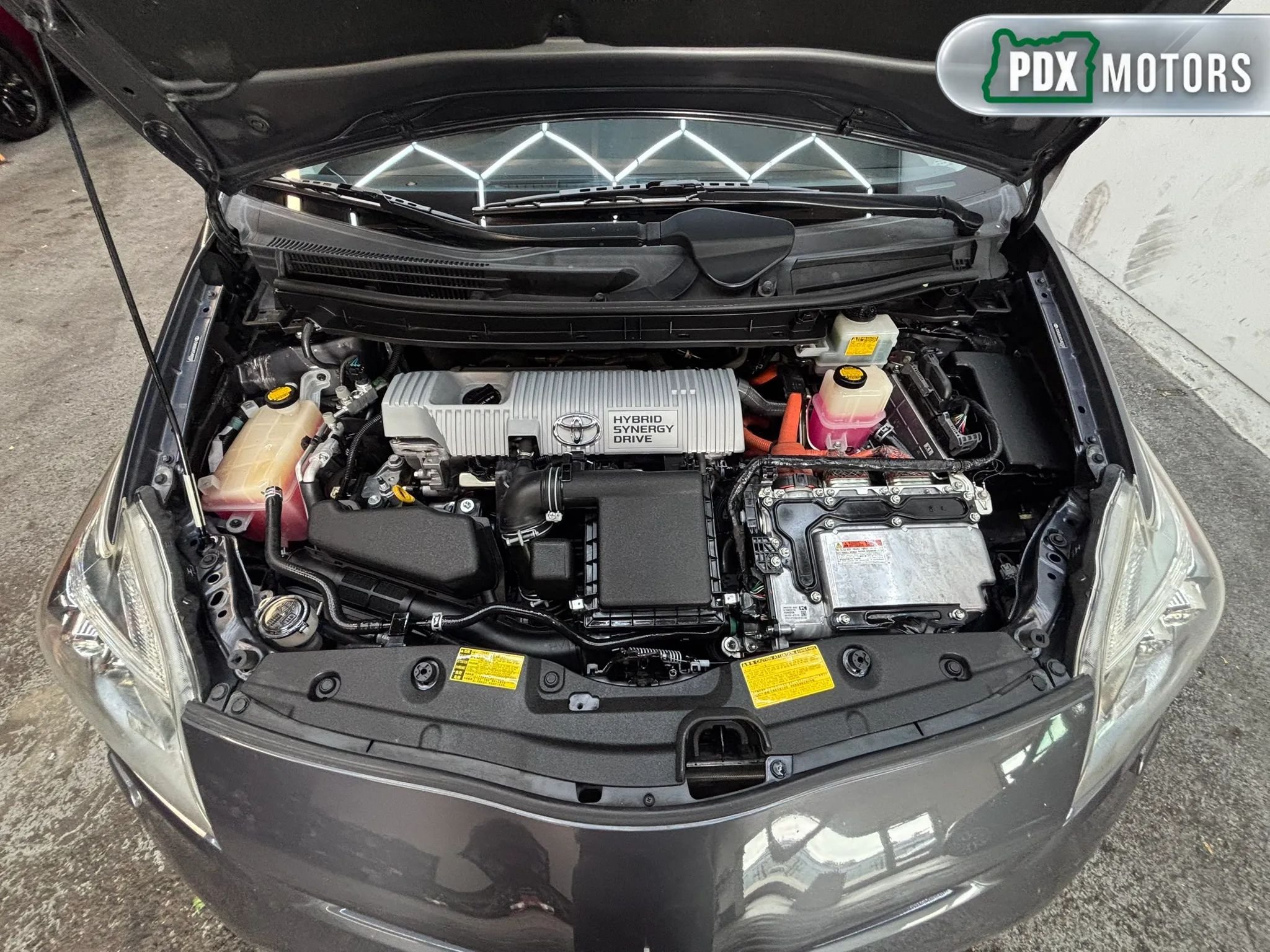 Used 2012 Toyota Prius Five FWD image 23