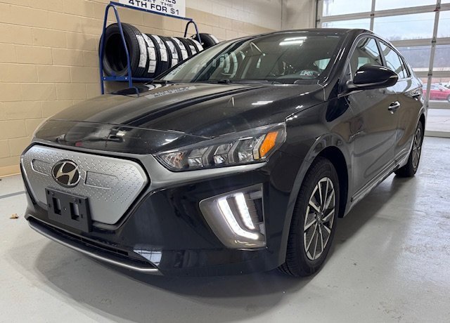 Used 2021 Hyundai Ioniq Limited image 2