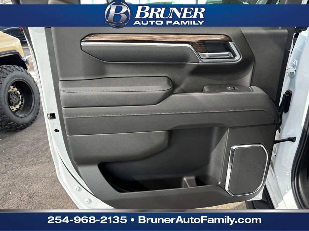 New 2026 Chevrolet Silverado 1500 LT Trail Boss w/ Convenience Package II image 13