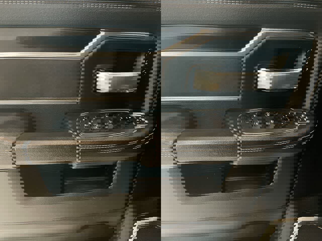 Used 2020 RAM 2500 Laramie image 13