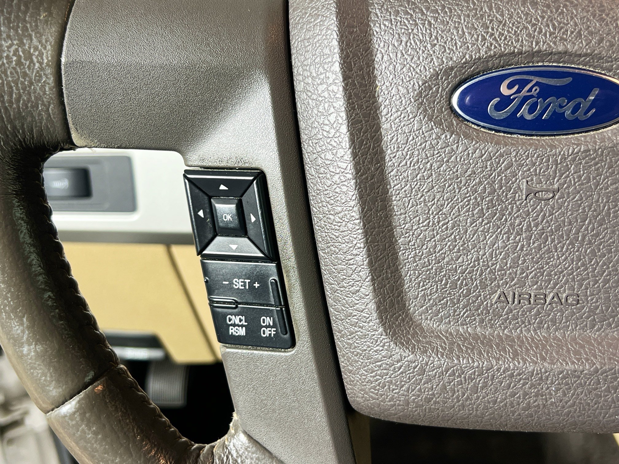 Used 2014 Ford F150 Lariat w/ Equipment Group 501A Mid RWD image 18