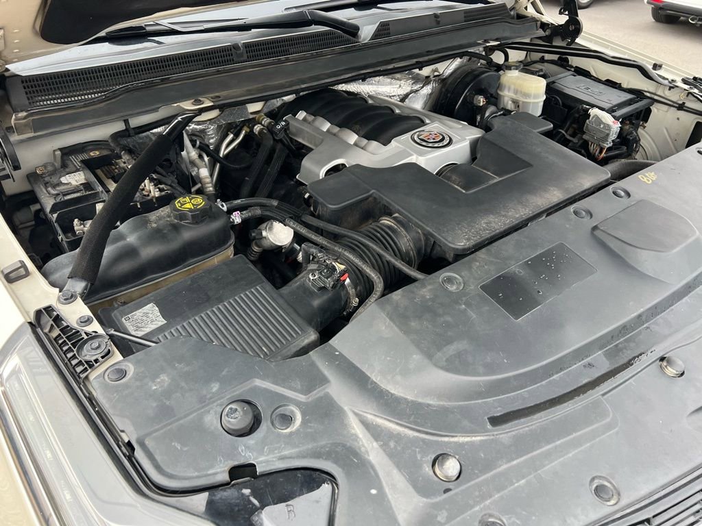 Used 2015 Cadillac Escalade Premium image 49