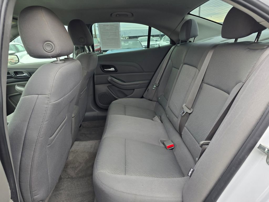 Used 2016 Chevrolet Malibu LS image 18