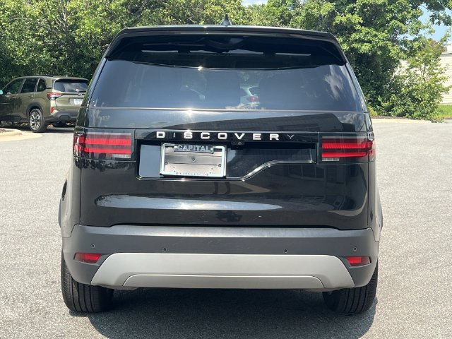 Used 2024 Land Rover Discovery S AWD/4WD image 12