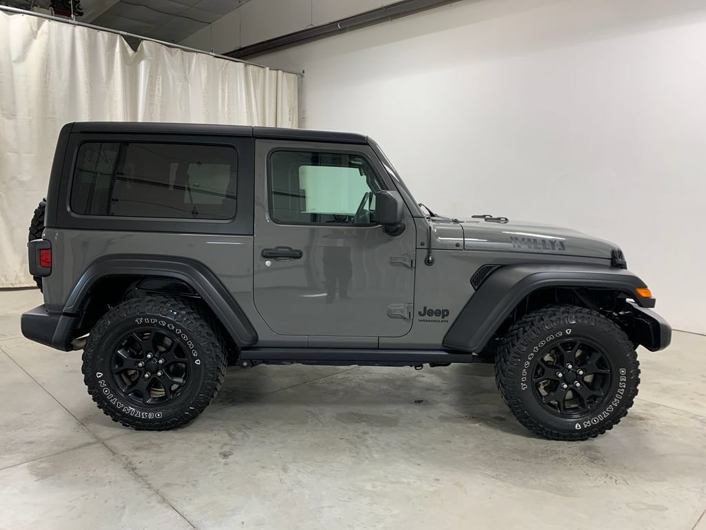 Used 2021 Jeep Wrangler Sport AWD/4WD image 25