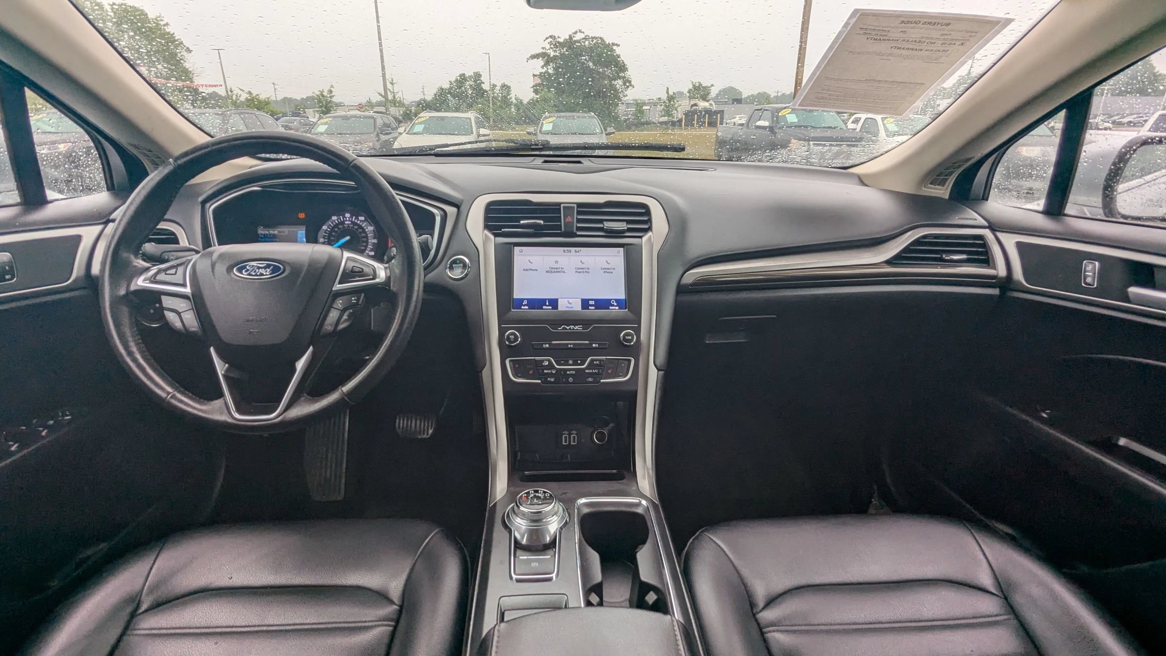 Used 2020 Ford Fusion SEL FWD image 12