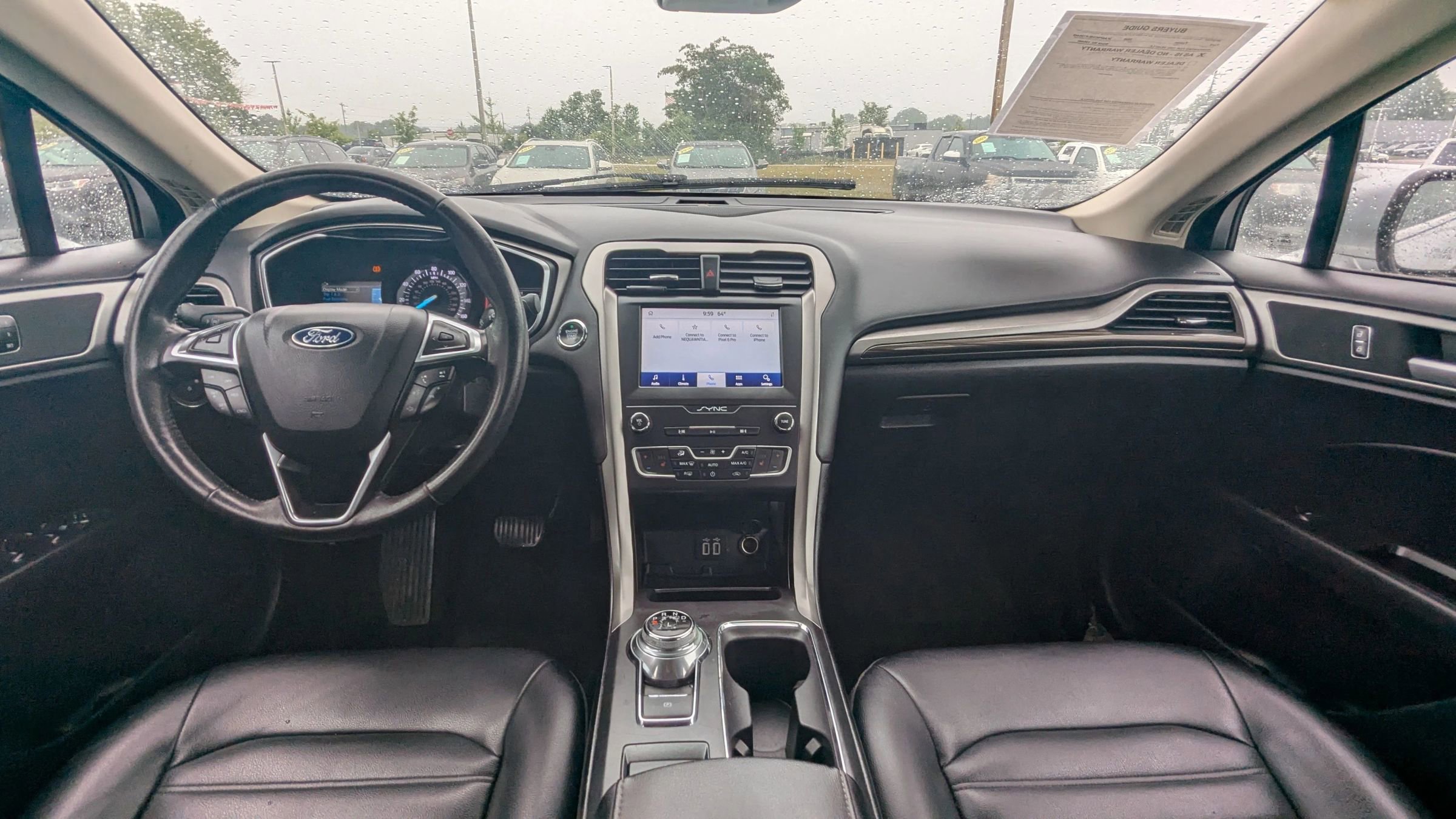 Used 2020 Ford Fusion SEL FWD image 12