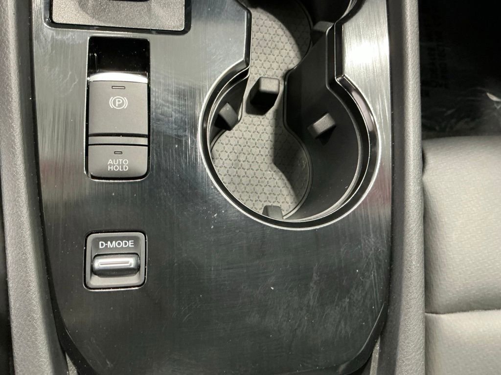 Used 2023 Nissan Rogue SV w/ SV Premium B Package FWD image 29