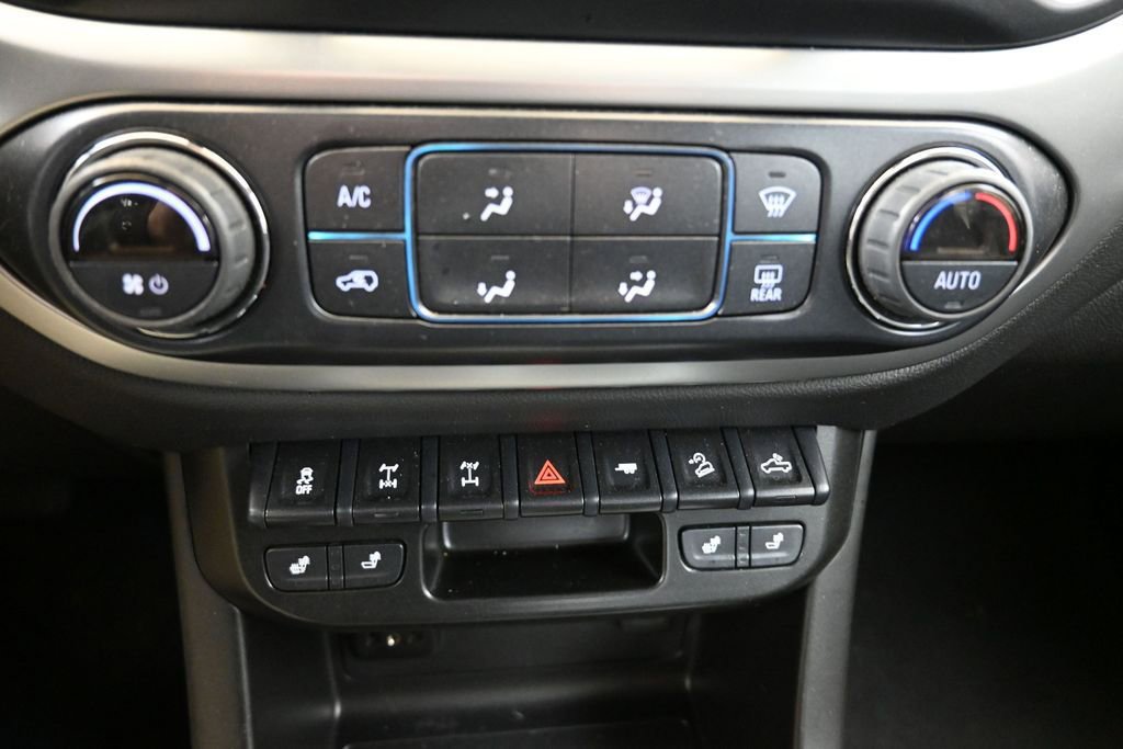 Used 2022 Chevrolet Colorado ZR2 AWD/4WD image 28