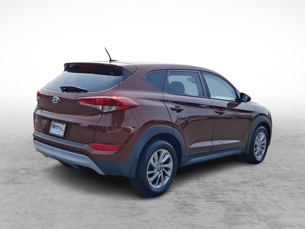 Used 2017 Hyundai Tucson SE w/ Cargo Package FWD image 5