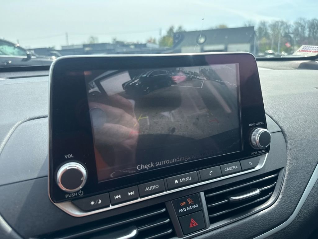 Used 2025 Nissan Altima 2.5 S image 21